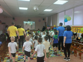 Спортивный праздник "Папа, мама, я - спортивная семья" Спортивный праздник "Папа, мама, я - спортивная семья".